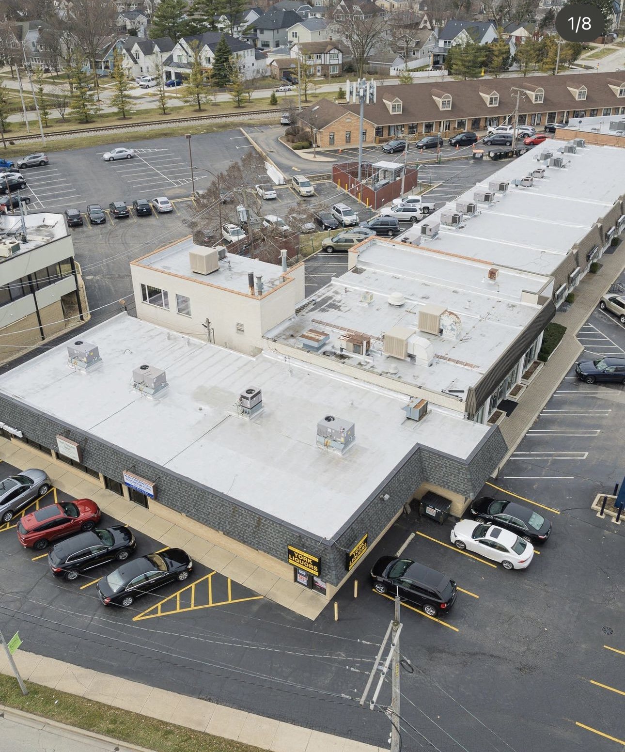 Aerial view of a white commercial flat roof in the Chicago area