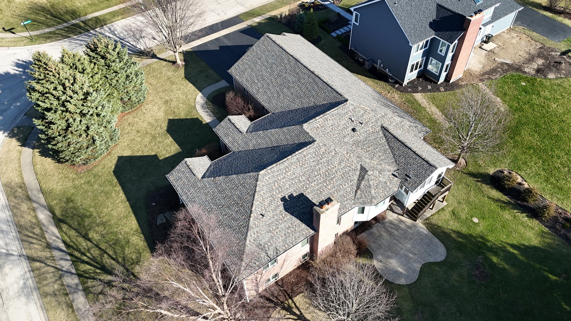 spare aerial asphalt roof 03